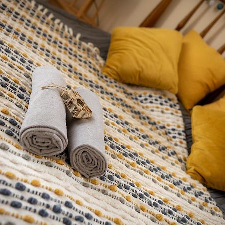 Millersguest Room Swords Luaran gambar