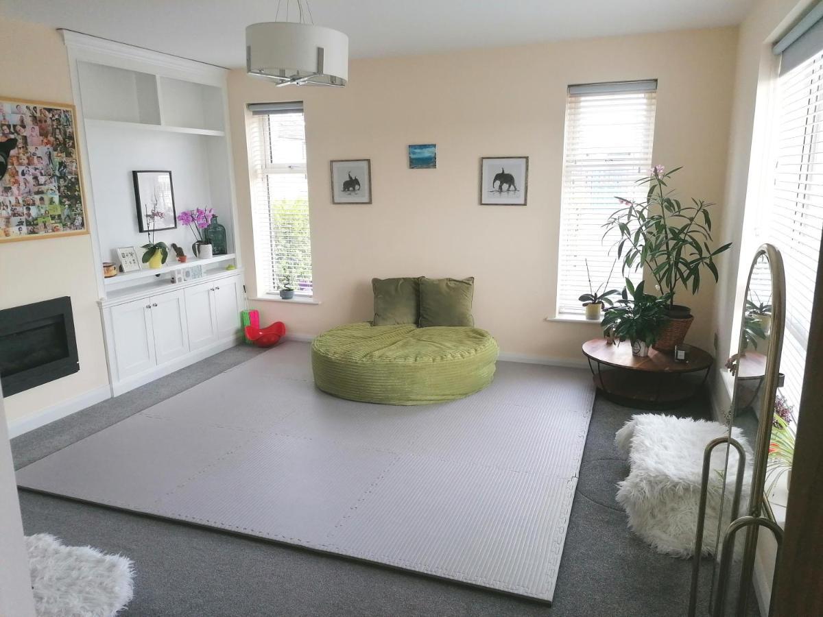 Millersguest Room Swords Luaran gambar